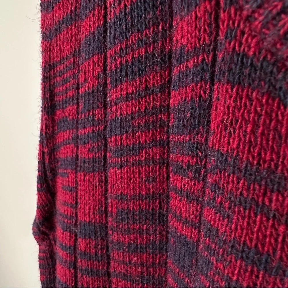 Expressions By Campus Vintage Sz M 70s 80s Sweater Vest Red Navy USA Made Wool - Picture 8 of 8